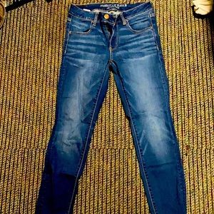 Super stretch American eagle jeans